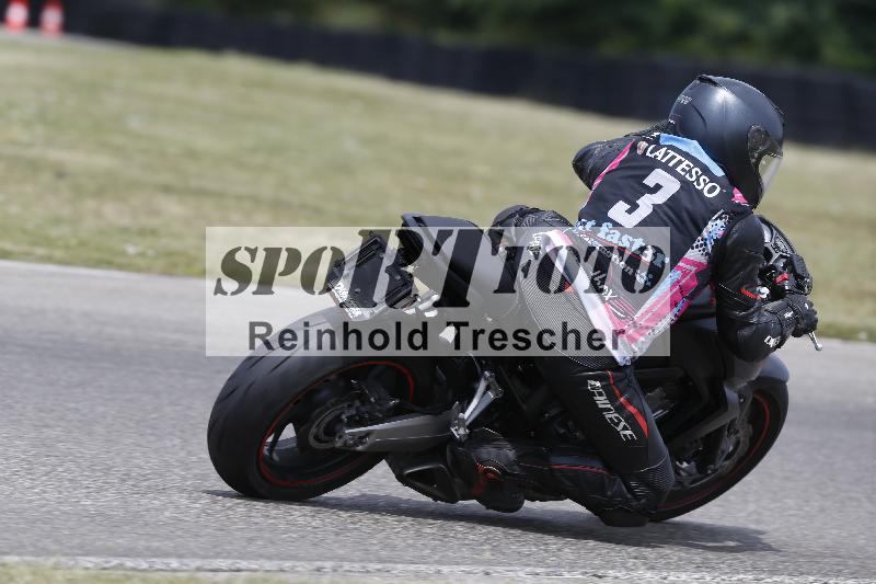 /30 23.06.2025 Get Faster Caremotion ADR/Rider Academy gruen/backside